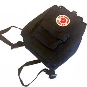 Fjällräven Kanken Mini Backpack Black College School Streetwear NWOT